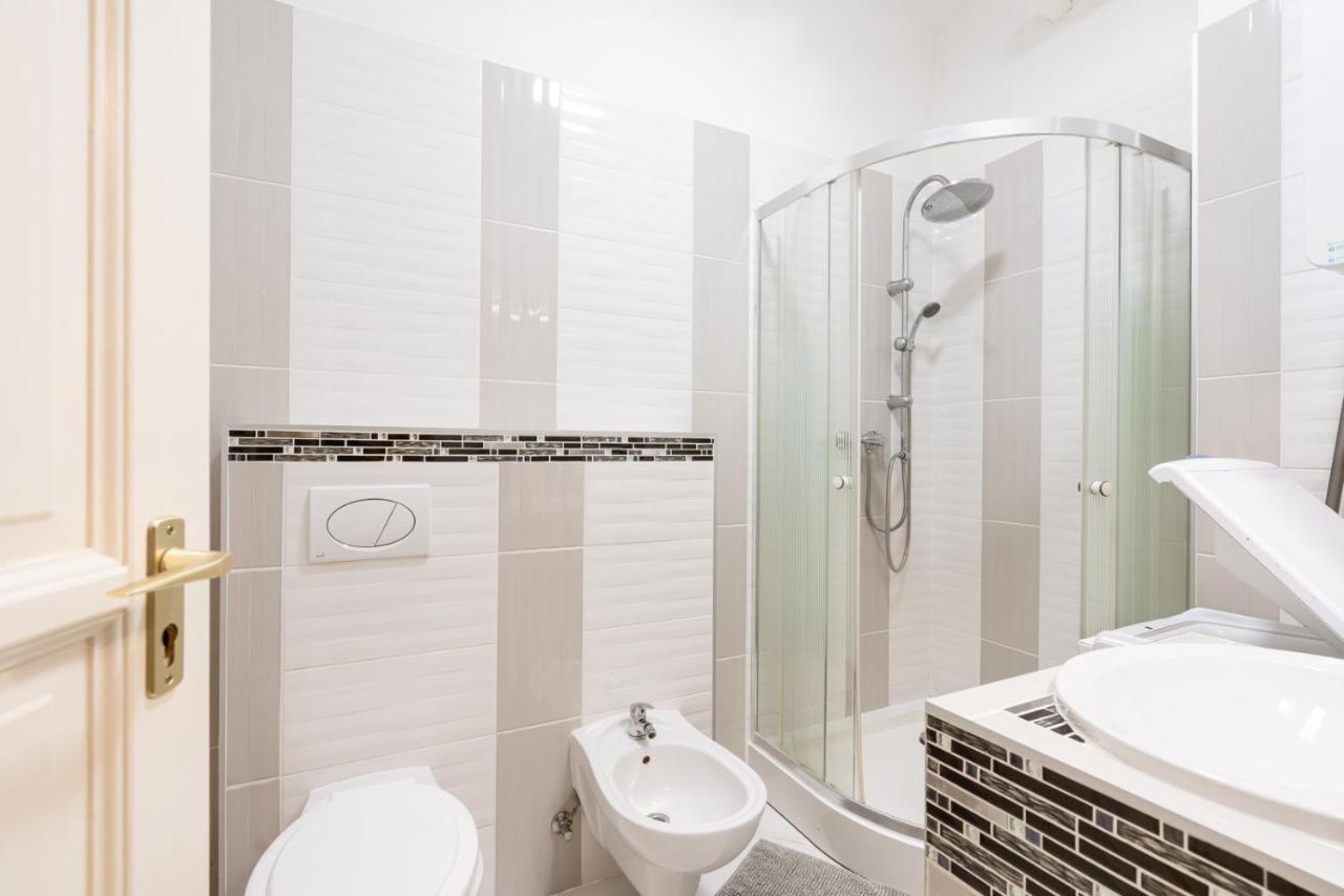 Central Seven Erzsebet Krt Budapest Luaran gambar