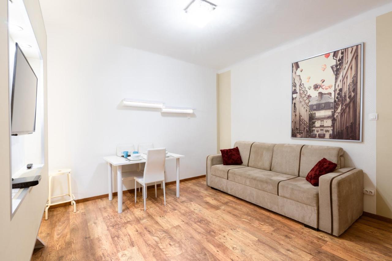 Central Seven Erzsebet Krt Budapest Luaran gambar